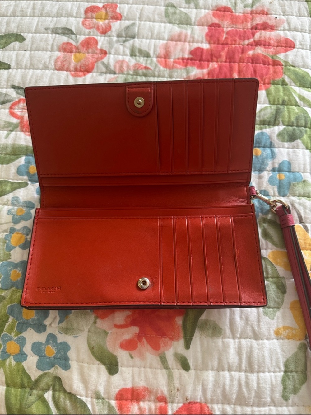 Coach Pebbled Leather Wristlet in Fuchsia Pink - Picture 2 of 4